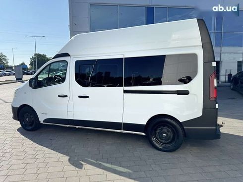 Renault Trafic 2016 - фото 8