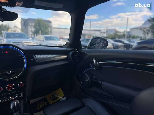 MINI John Cooper Works 2018 - фото 15