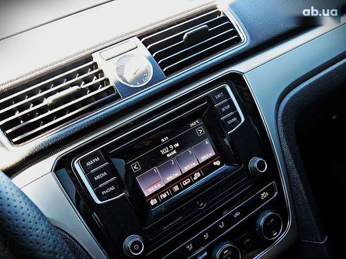 Volkswagen Passat 2015 - фото 10