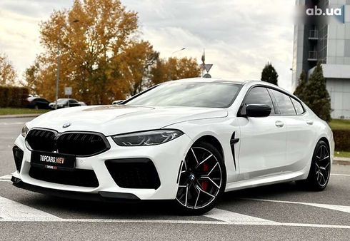 BMW M8 Gran Coupe 2021 - фото 5