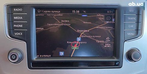 Volkswagen Passat 2015 - фото 25