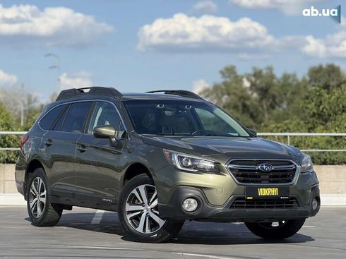 Subaru Outback 2017 - фото 8