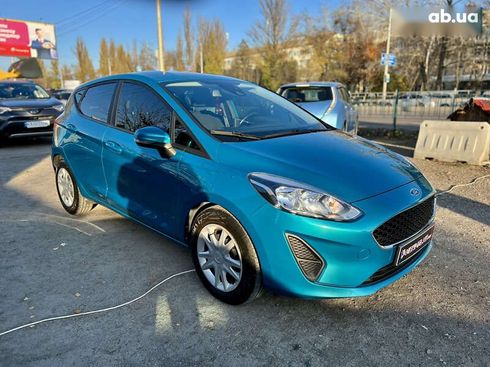 Ford Fiesta 2018 - фото 8