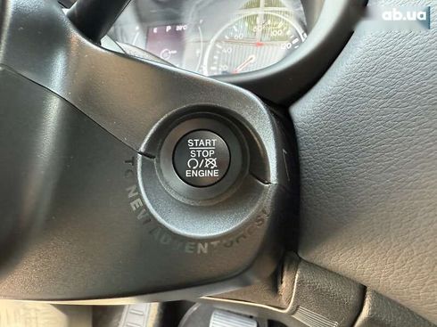 Jeep Renegade 2019 - фото 18