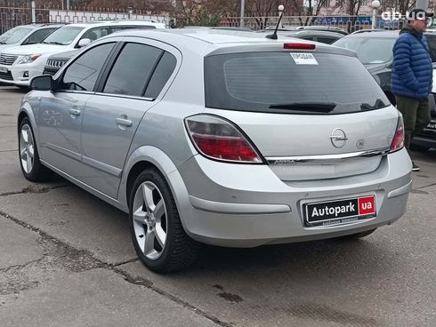 Opel Astra 2007 серый - фото 11