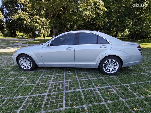 Mercedes-Benz S-Класс 2008 серебристый - фото 5