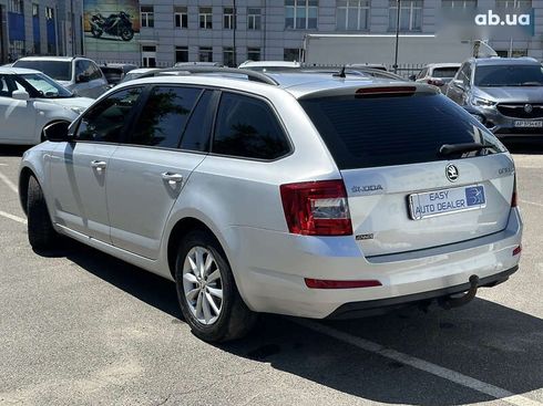 Skoda Octavia 2016 - фото 6