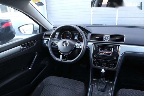 Volkswagen Passat 2015 - фото 11