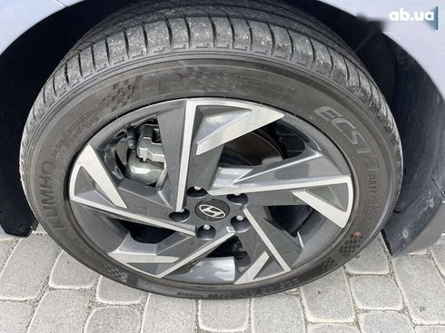 Hyundai Elantra 2024 - фото 5