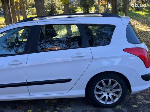 Peugeot 308 2008 белый - фото 7