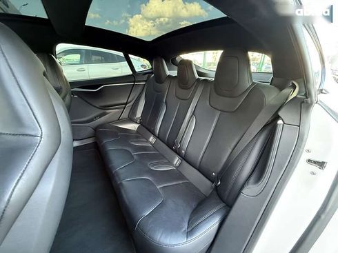 Tesla Model S 2016 - фото 18