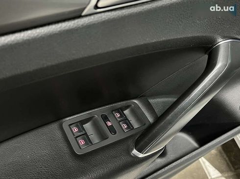 Volkswagen Passat 2018 - фото 19
