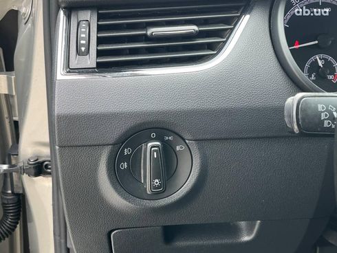Skoda octavia a7 2017 бежевый - фото 16