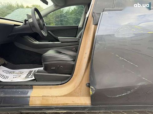 Tesla Model Y 2021 - фото 20
