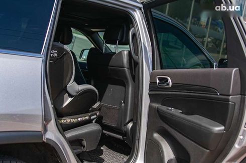 Jeep Grand Cherokee 2020 - фото 21