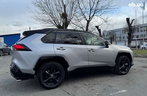 Toyota RAV4 2020 - фото 26