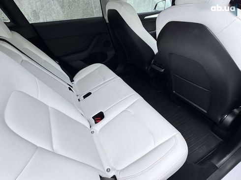 Tesla Model Y 2023 - фото 12