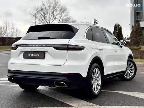 Porsche Cayenne 2017 - фото 15