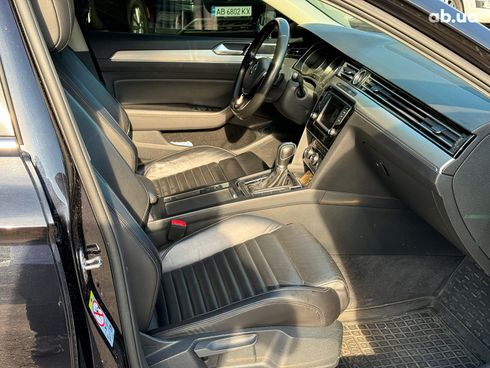 Volkswagen Passat 2017 черный - фото 27