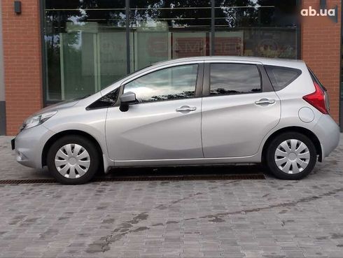 Nissan Versa 2015 - фото 6