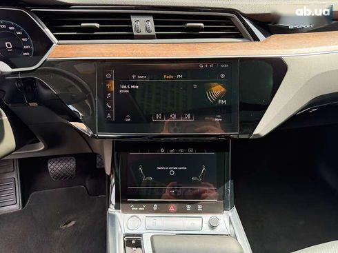 Audi E-Tron 2020 - фото 19