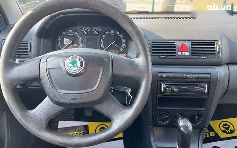 Skoda Octavia 2010 - фото 15