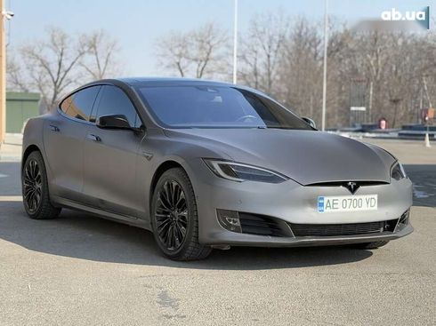 Tesla Model S 2016 - фото 16