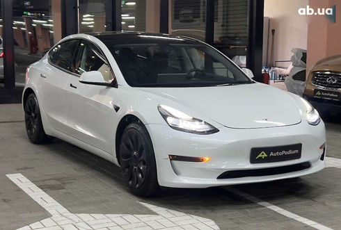 Tesla Model 3 2023 - фото 8