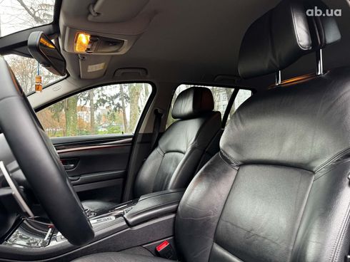 BMW 5 серия 2012 черный - фото 17