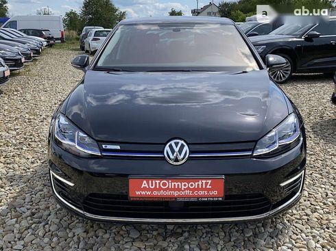 Volkswagen e-Golf 2019 - фото 27