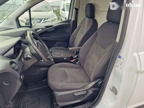 Ford Transit Courier 2020 - фото 19