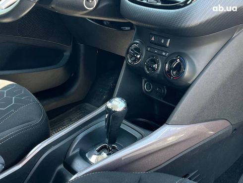 Peugeot 2008 2016 белый - фото 6