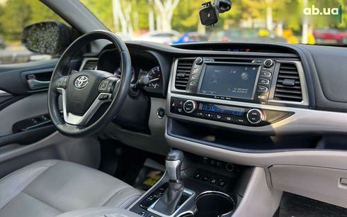 Toyota Highlander 2016 - фото 10