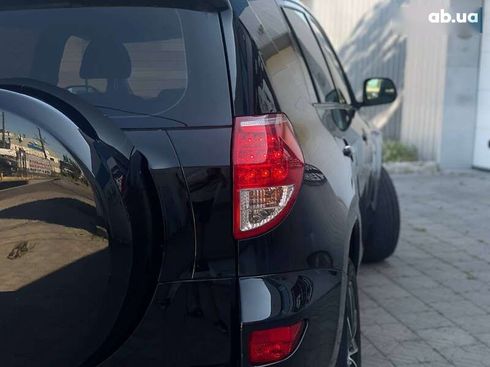 Toyota RAV4 2008 - фото 11