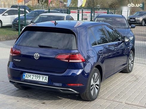 Volkswagen e-Golf 2020 - фото 18