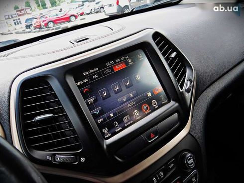 Jeep Cherokee 2017 - фото 15