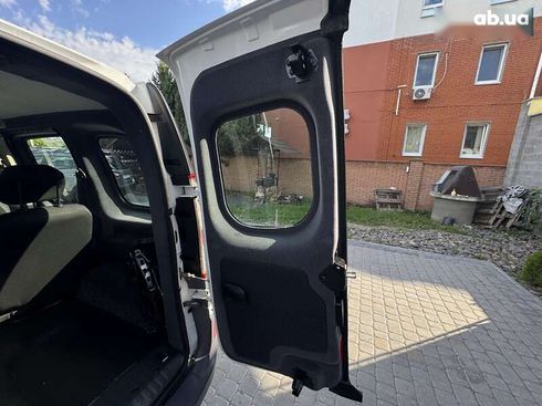 Renault Kangoo 2013 - фото 21