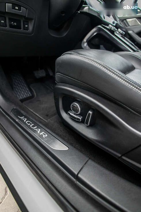 Jaguar I-Pace 2020 - фото 20