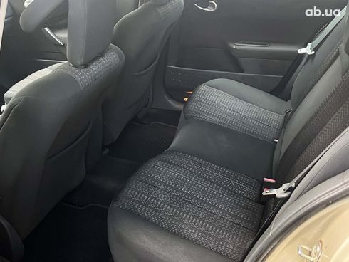 Renault Megane 2006 бежевый - фото 23