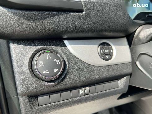 Peugeot Traveller 2018 - фото 29
