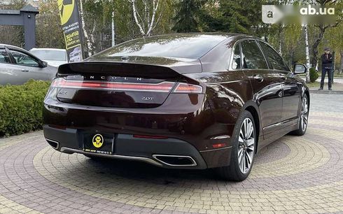 Lincoln MKZ 2019 - фото 7