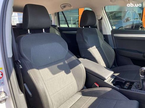 Skoda Superb 2019 - фото 27
