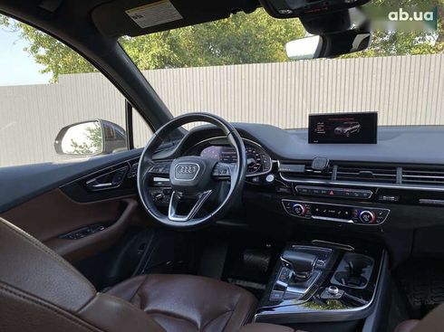 Audi Q7 2017 - фото 27