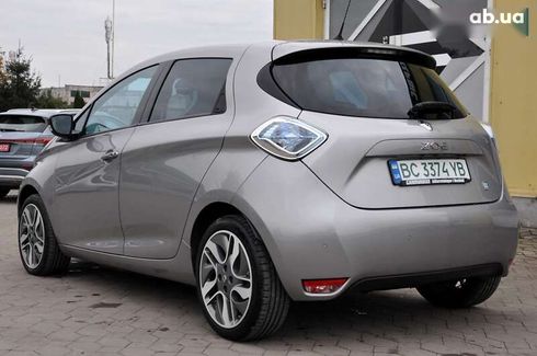 Renault Zoe 2015 - фото 12
