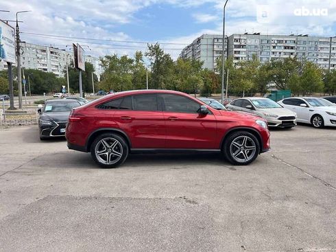 Mercedes-Benz GLE-Class 2017 - фото 4