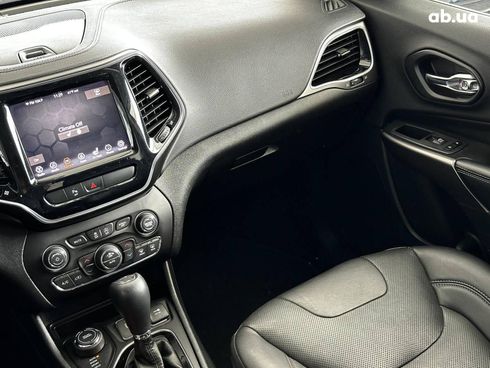 Jeep Cherokee 2019 синий - фото 25