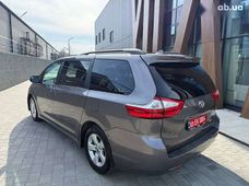 Продажа б/у Toyota Sienna в Волынской области - купить на Автобазаре
