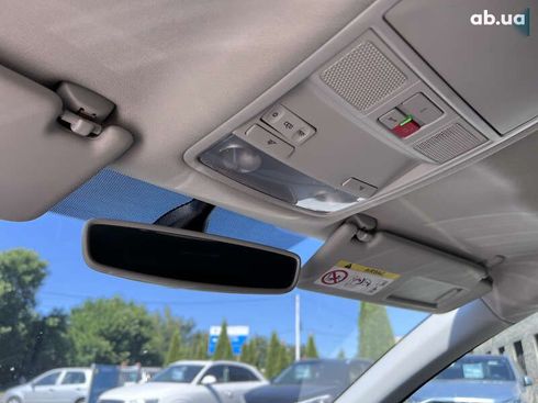 Skoda Octavia 2018 - фото 23