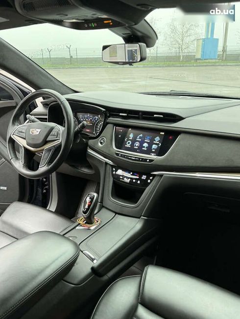 Cadillac XT5 2017 - фото 21