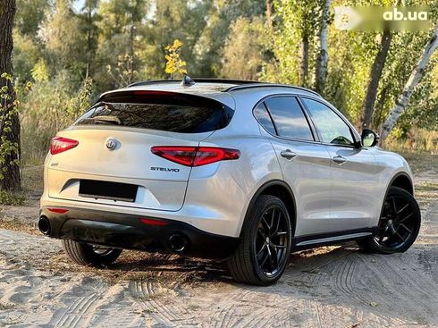 Alfa Romeo Stelvio 2019 - фото 9